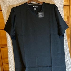 Awearness Kenneth Cole Large
Modern Fit Tee Shirt in Black NWT